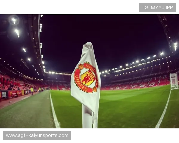 曼联全力备战,球队战术调整显现效果